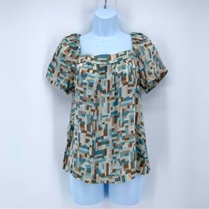 Banana Republic Women’s XS petite short sleeve silk geo print blouse
